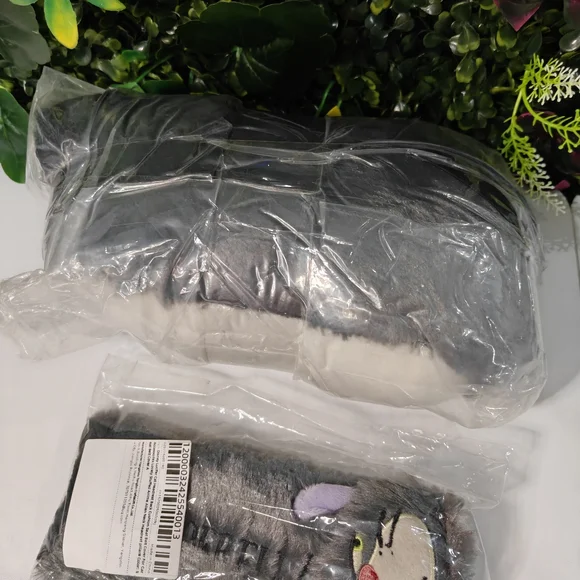 Charming Gray Cat Plush Toy with Stick - Picture 6 of 6